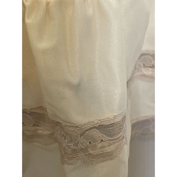 Vintage Powers Model Full Dress Slip Size M Ruffles and Lace - Picture 4 of 9